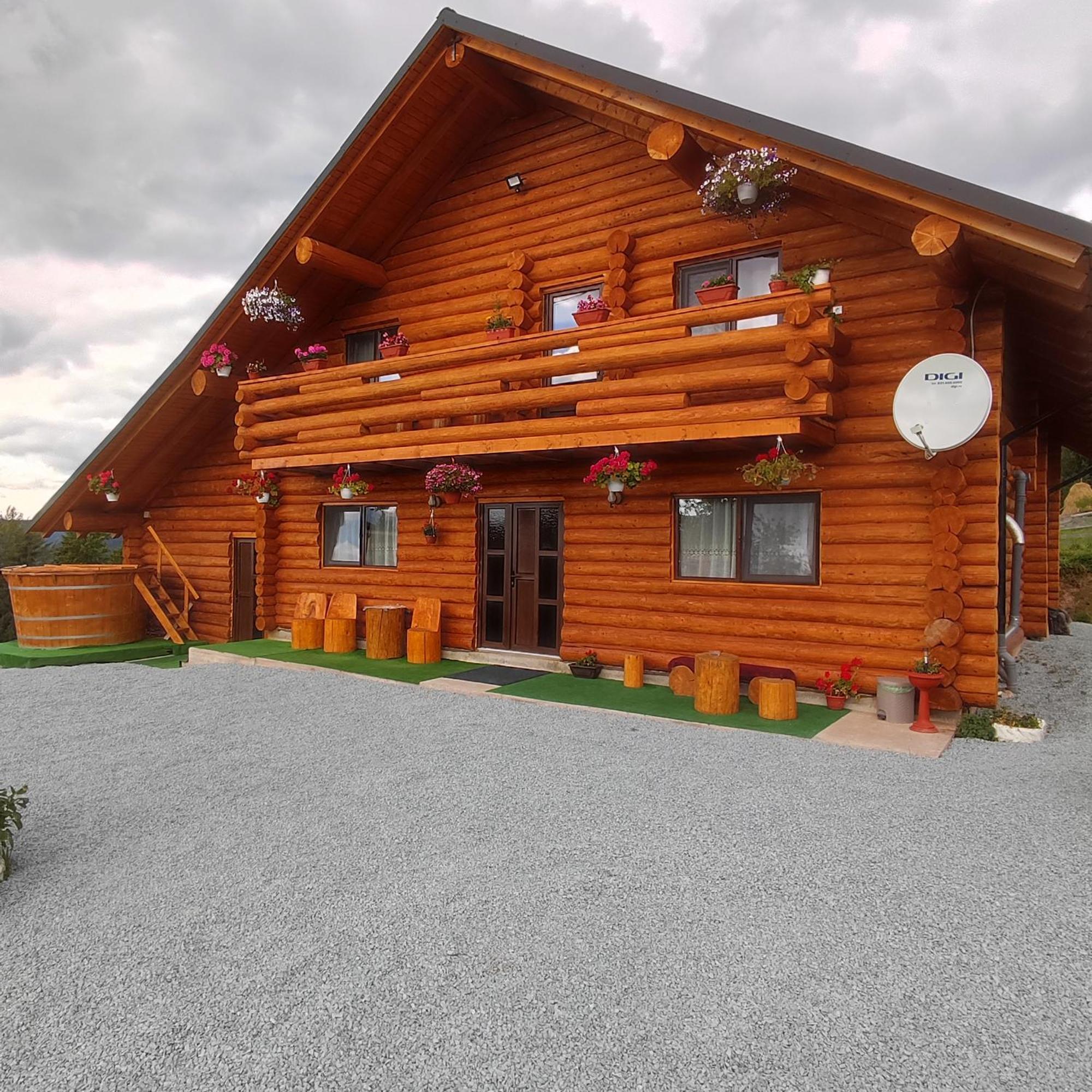 Cabana Colt De Munte Gârda de Sus Exterior photo